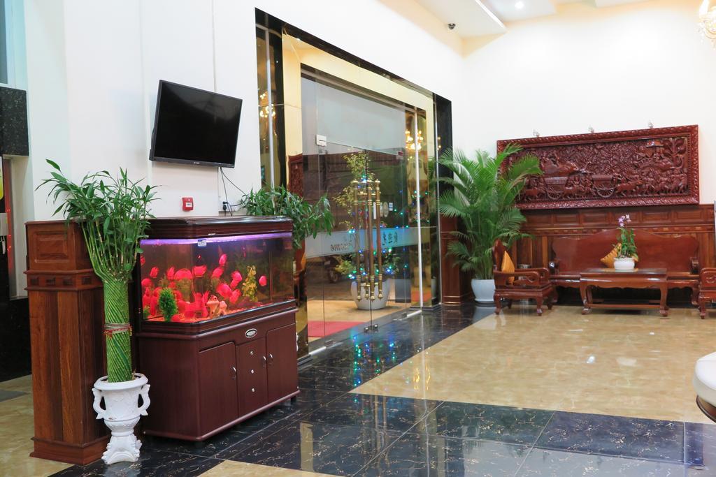 Huang Ting Hotel Phnom Pen Exterior foto
