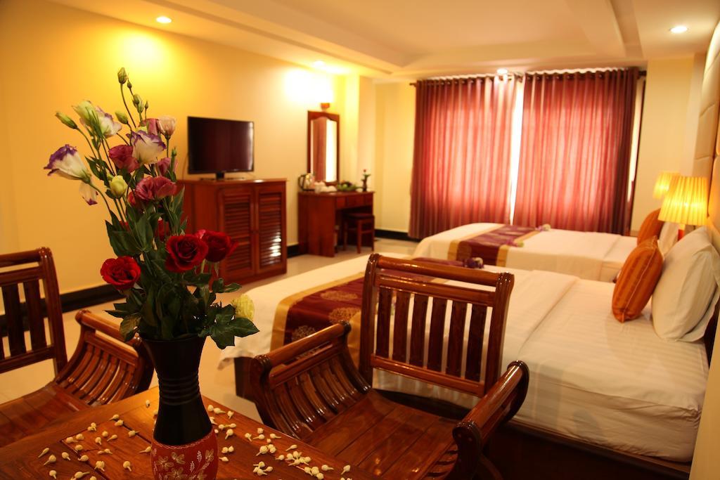 Huang Ting Hotel Phnom Pen Exterior foto