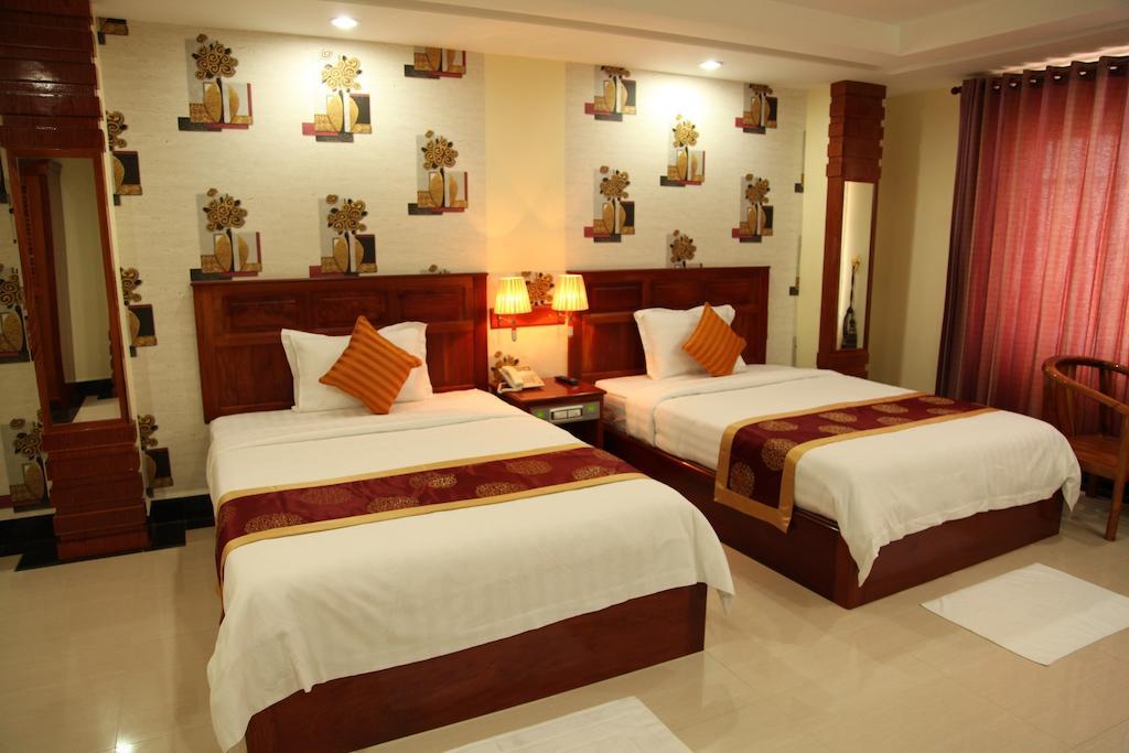 Huang Ting Hotel Phnom Pen Exterior foto