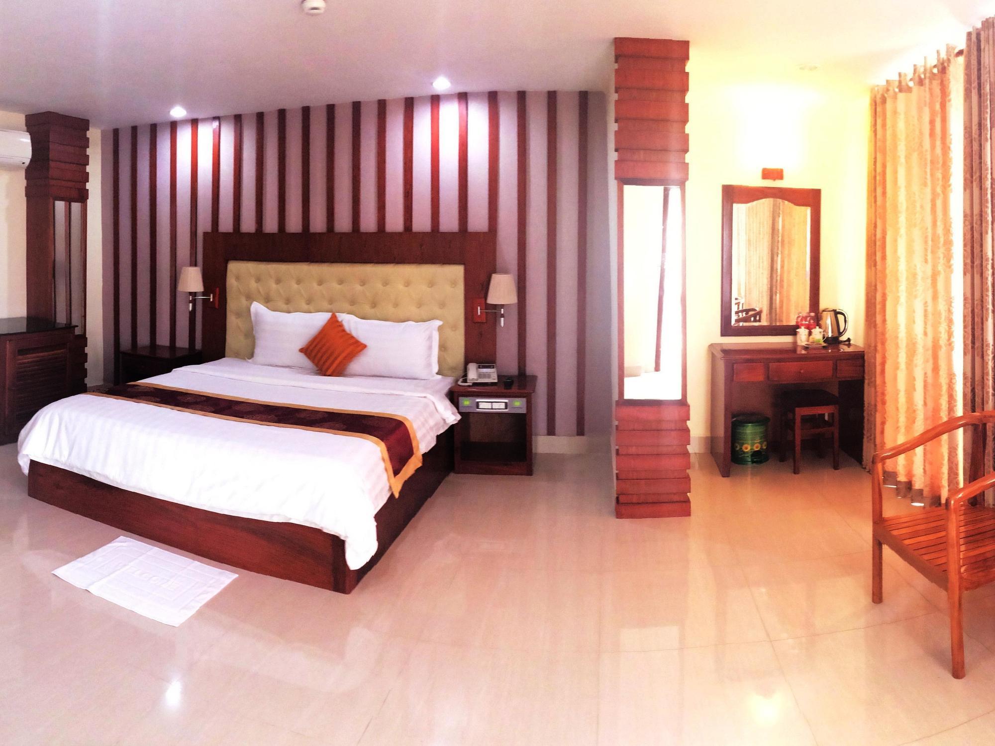 Huang Ting Hotel Phnom Pen Exterior foto